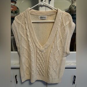 Ricki by Miss Erika Ivory V-Neck Cable Knit Sweater Vest size M/L 80s/90s